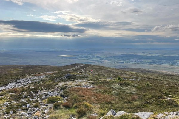 Cairn Table Race 
